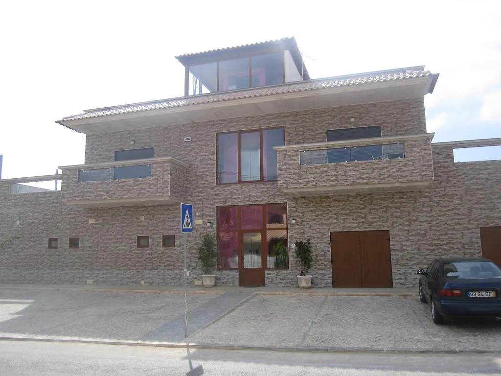 Central Nando - Guest House Boliqueime