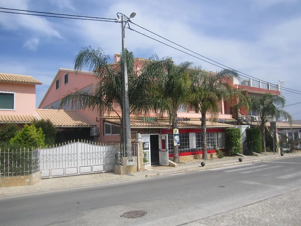 Central Nando - Guest House Boliqueime
