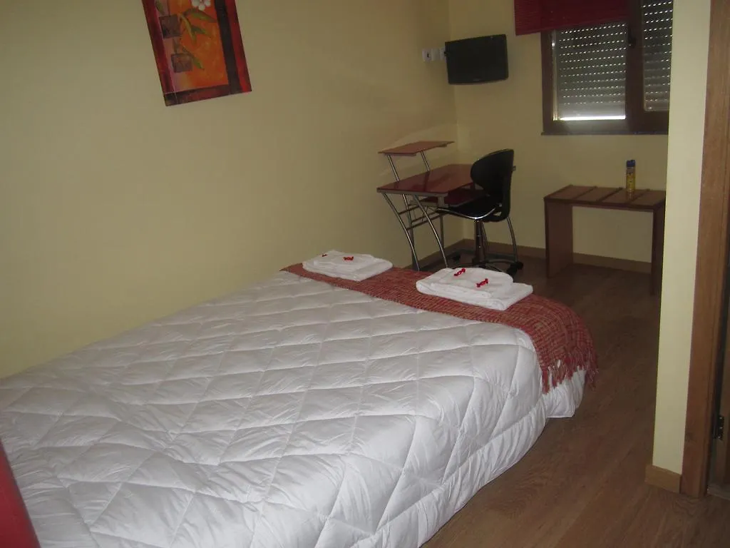 Central Nando - Guest House Boliqueime