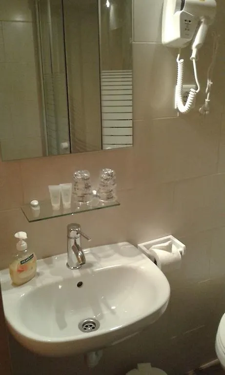 Central Nando - Guest House Boliqueime Portugal